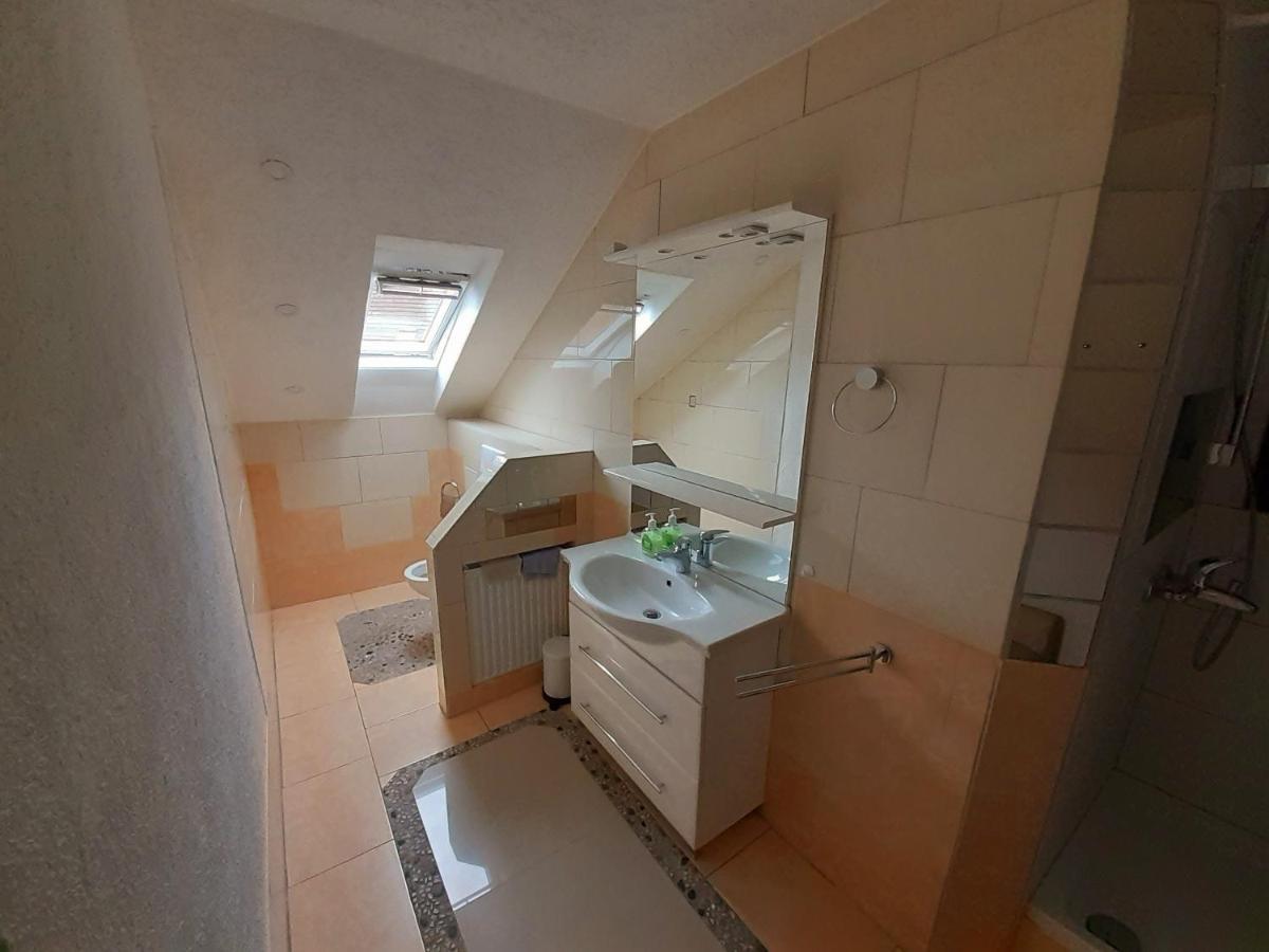 Apartment City Metzingen Reutlingen Bagian luar foto