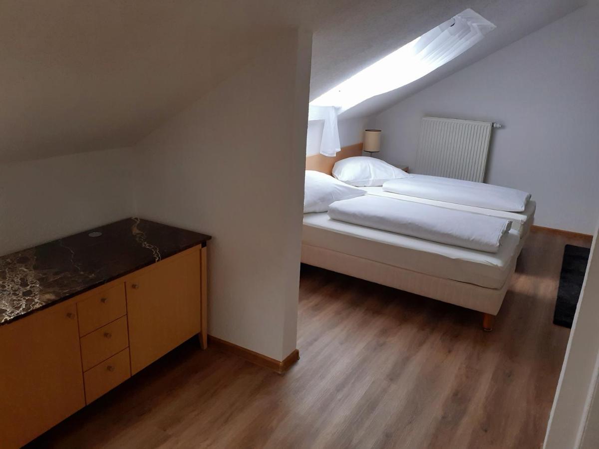 Apartment City Metzingen Reutlingen Bagian luar foto
